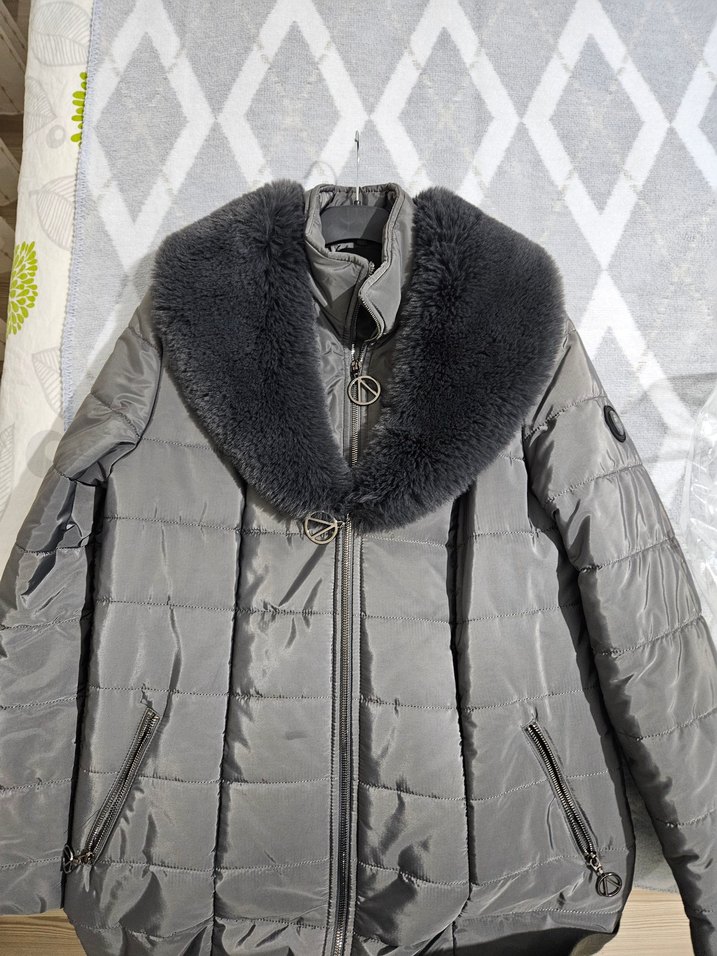 Gri Kürklü Kadın Kışlık Mont - Görsel 5
