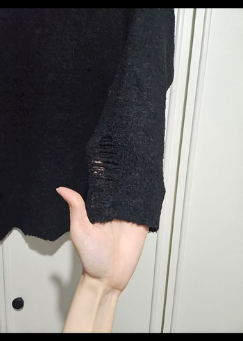 Siyah V Yakalı Örgü Kadın Kazak - Görsel 5