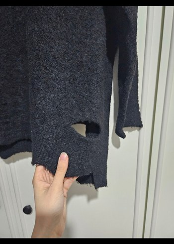 Siyah V Yakalı Örgü Kadın Kazak - Görsel 6