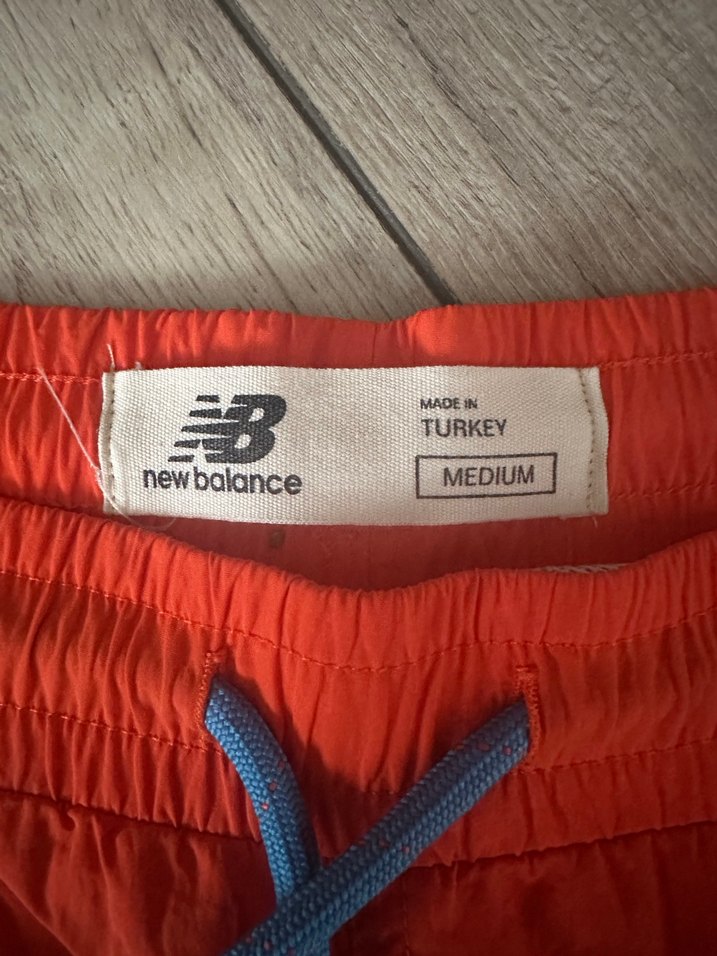 New Balance Turuncu Erkek Yüzme Şortu - Görsel 3