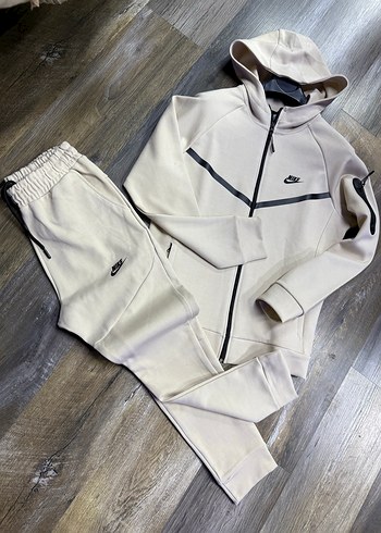 Nike tech Beyaz Fermuarlı Eşofman Takımı - Görsel 2