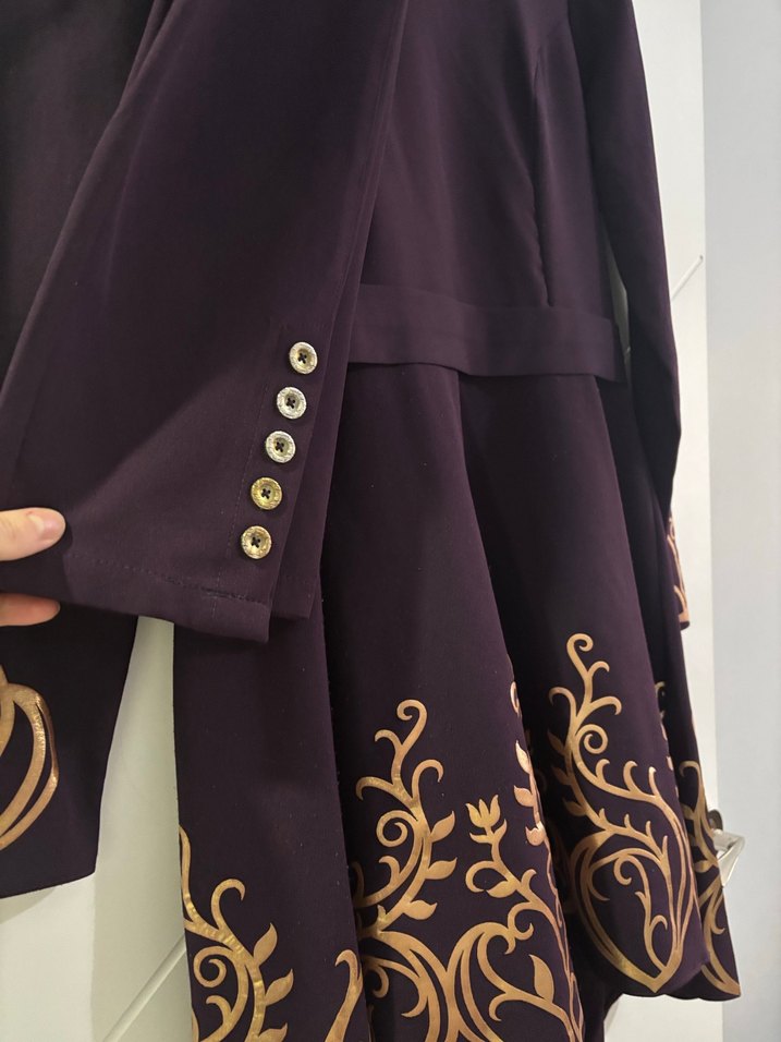 Uzun Kollu Mor Nakışlı Gotik Kadın Elbise - Görsel 5