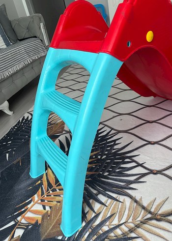 Renkli Çocuk Kaydırağı - Görsel 2