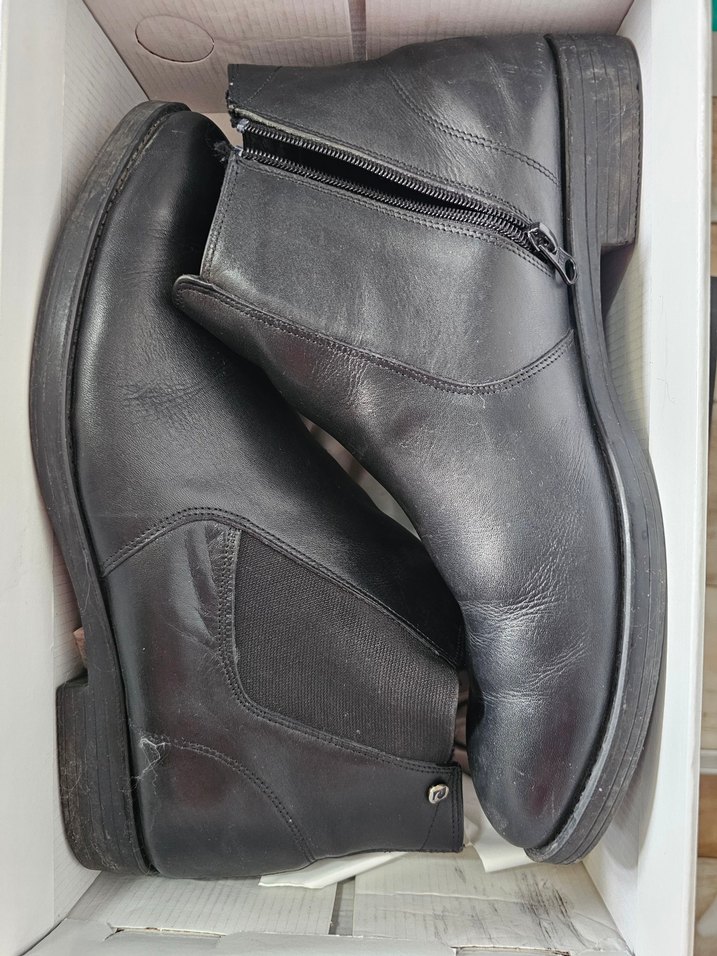 Siyah Deri erkek Günlük  Bot - Görsel 4