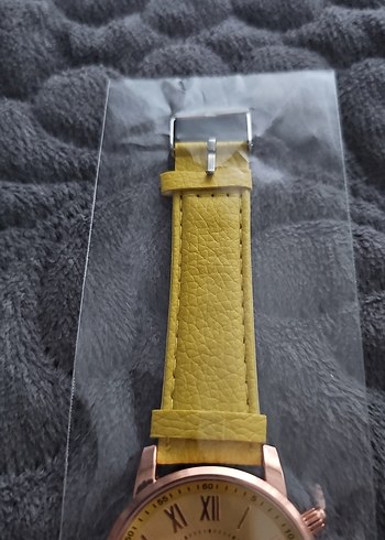 Sarı Kadın Saat, Kemer Detaylı - Görsel 3