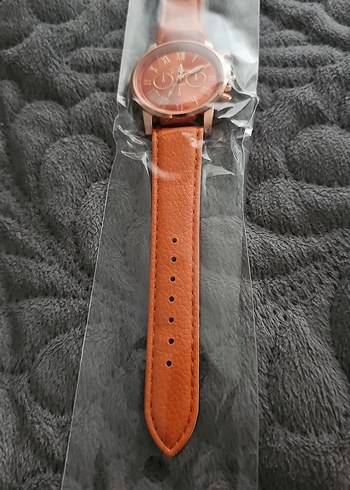 Turuncu Kemerli Kadın Kol Saat.i Yeni. - Görsel 3