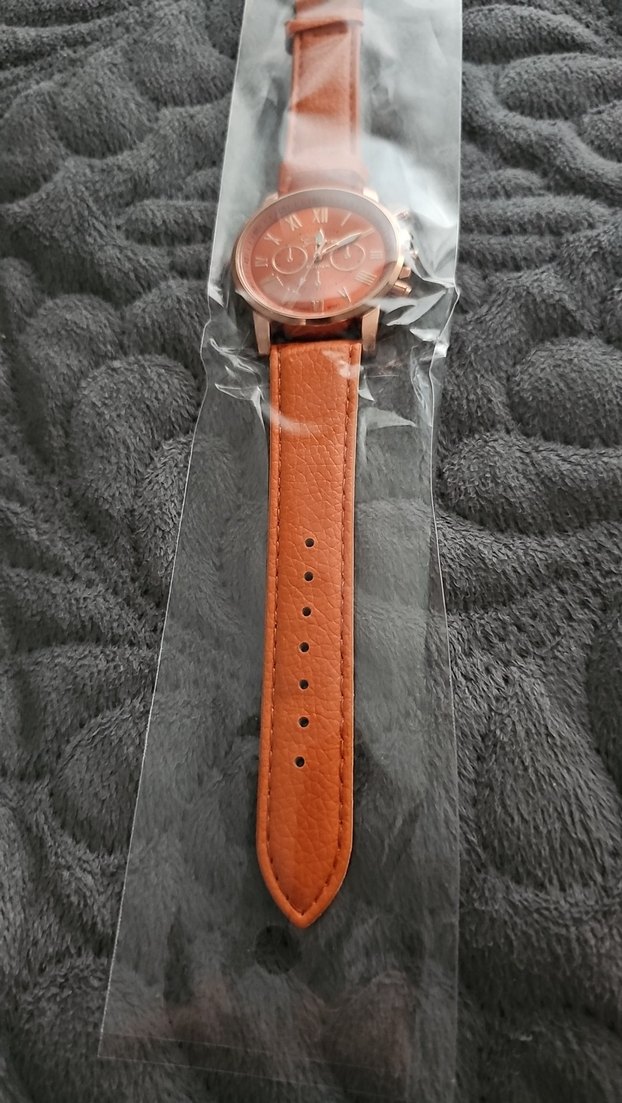 Turuncu Kemerli Kadın Kol Saat.i Yeni. - Görsel 3
