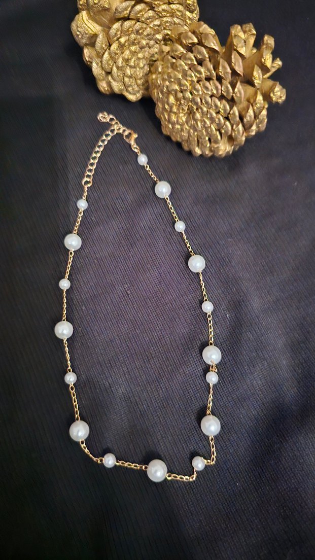 Beyaz inci  kolye ile Kadın Kol Saati - Görsel 4