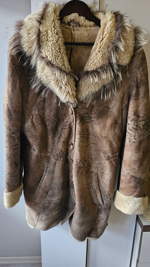 Kürklü Kadın Kaban - Görsel 2