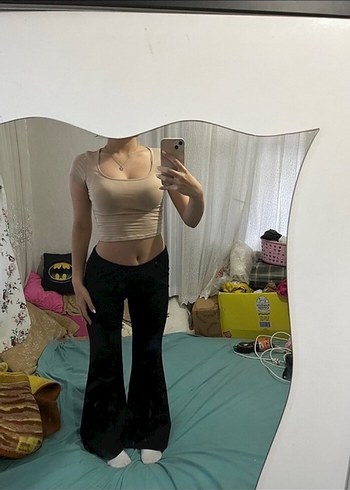 bershka muadili ispanyol paça tayt  Midi Pantolonu - Görsel 4