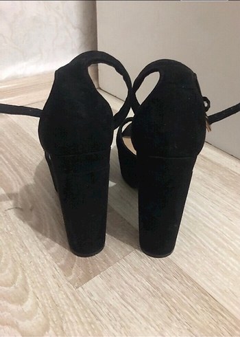 bershka Siyah Tokalı Platform Topuklu Kadın Ayakkabı - Görsel 9