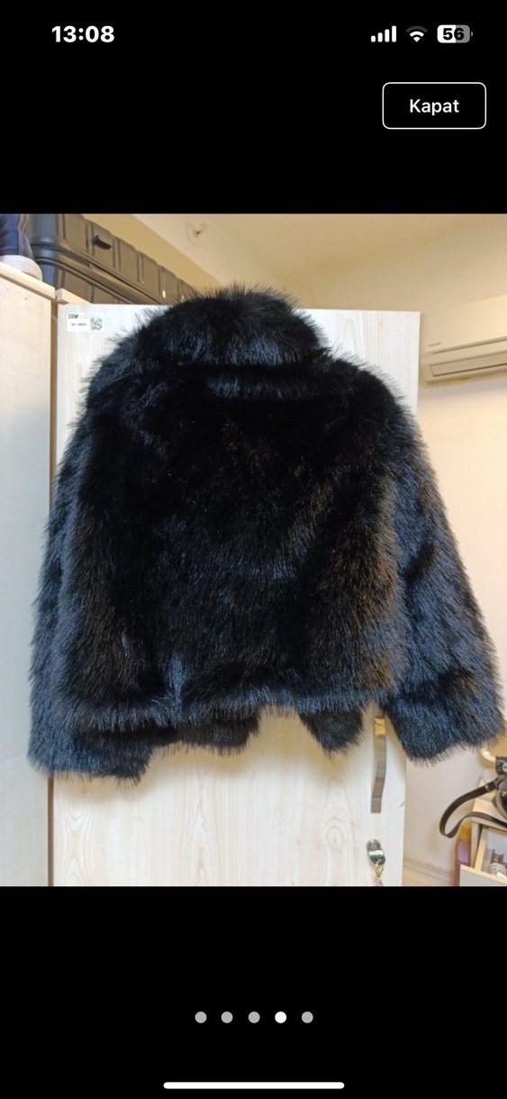 butik ürünü Kürk Detaylı Siyah Mini Kadın Kürk Ceket - Görsel 4