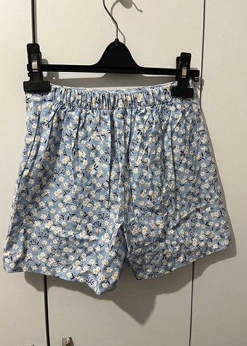 Çiçek desenli şort etek - Görsel 3