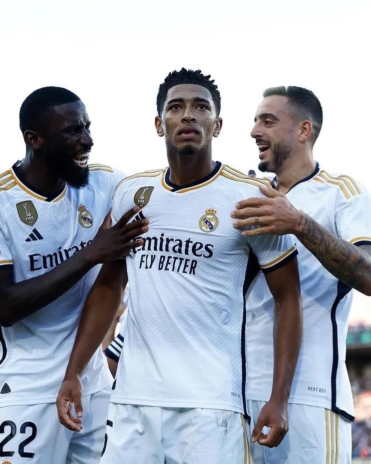 Real Madrid Günlük Kullanım Forma - Görsel 5