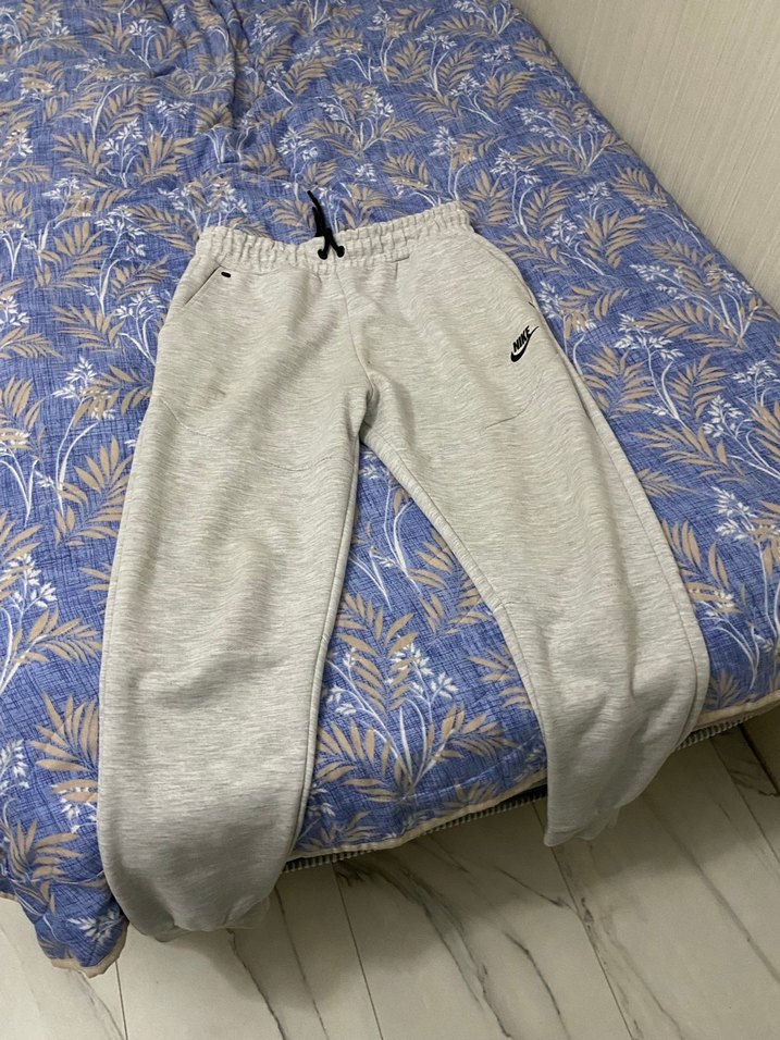 Nike Gri Bağcıklı Eşofman Altı - Görsel 5