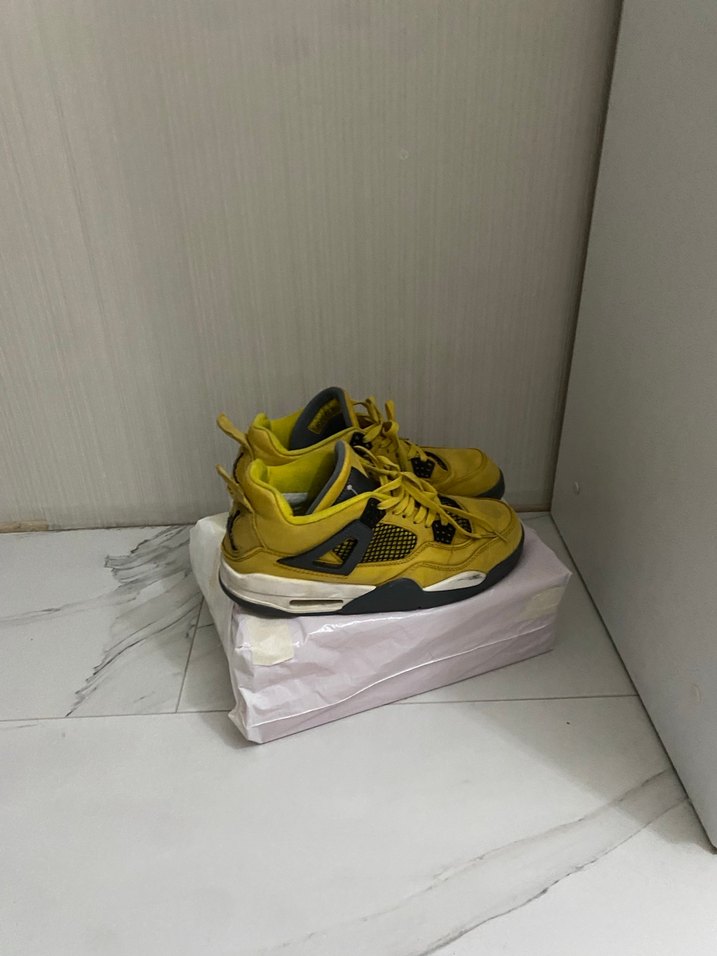 Air Jordan 4 Retro - Görsel 4