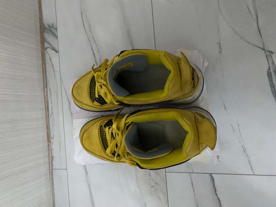 Air Jordan 4 Retro - Görsel 5