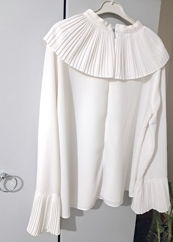 Beyaz Pileli Yaka Detaylı Kadın Gömlek - Görsel 3