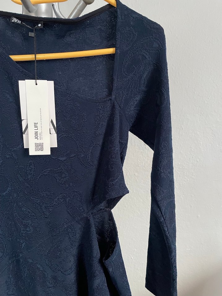 Zara Siyah V Yakalı Uzun Triko Elbise - Görsel 5