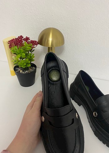 Tokalı Siyah Kadın Loafer - Görsel 3