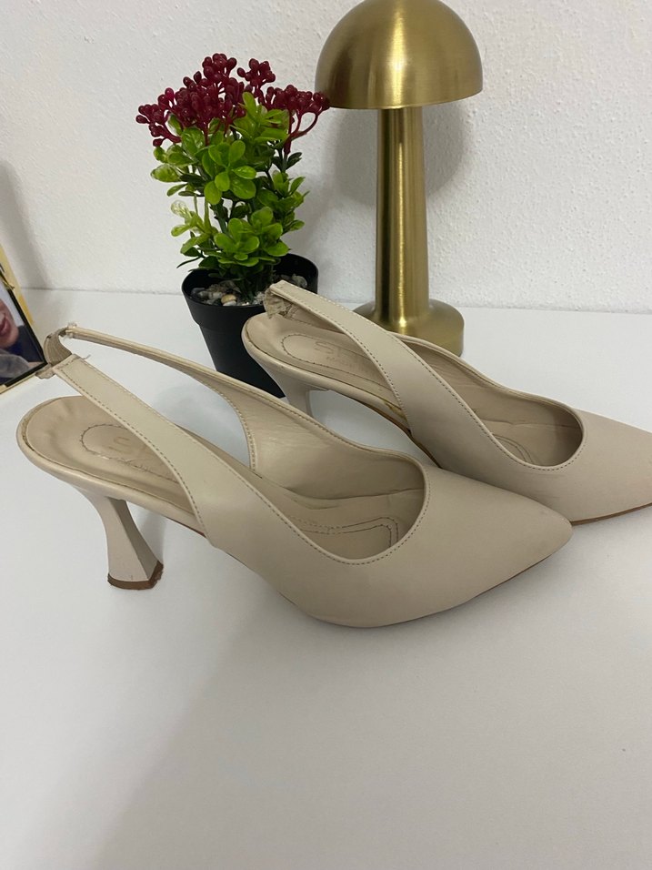 Bej Stiletto Topuklu Kadın Ayakkabısı - Görsel 2