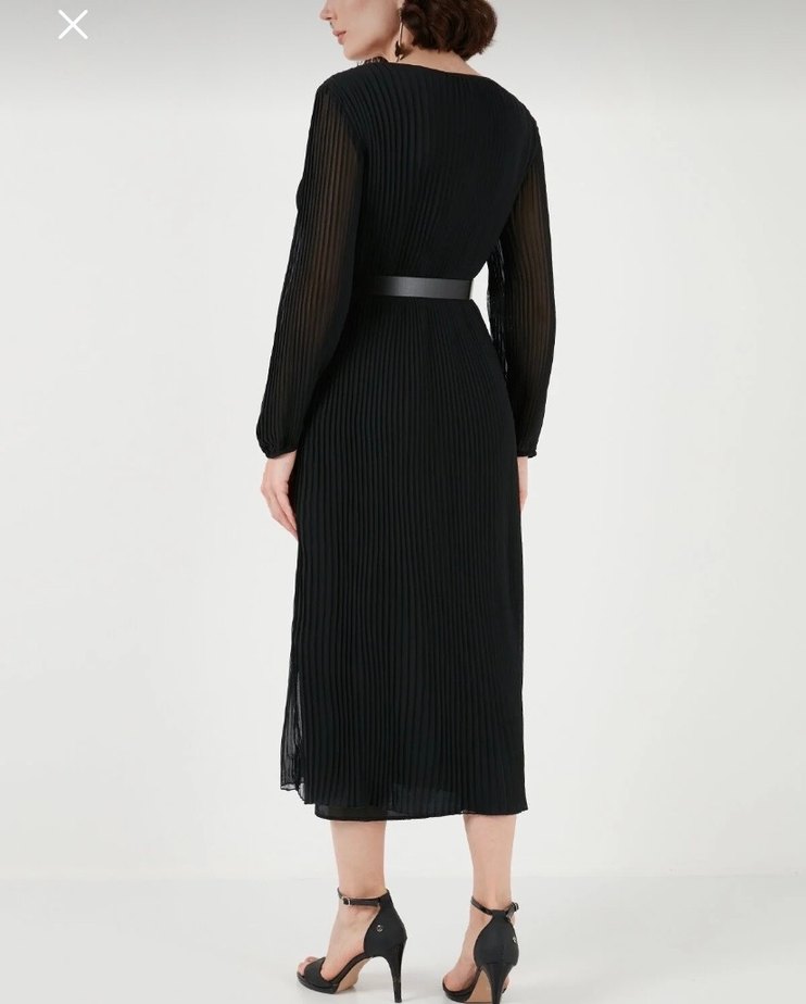 Uzun Piliseli Siyah Kadın Elbise - Görsel 4