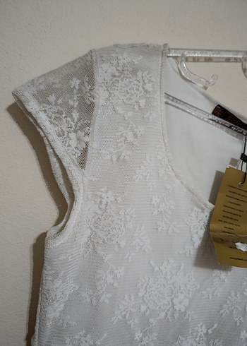 Bej Dantel Detaylı Kısa Kollu Elbise - Görsel 4