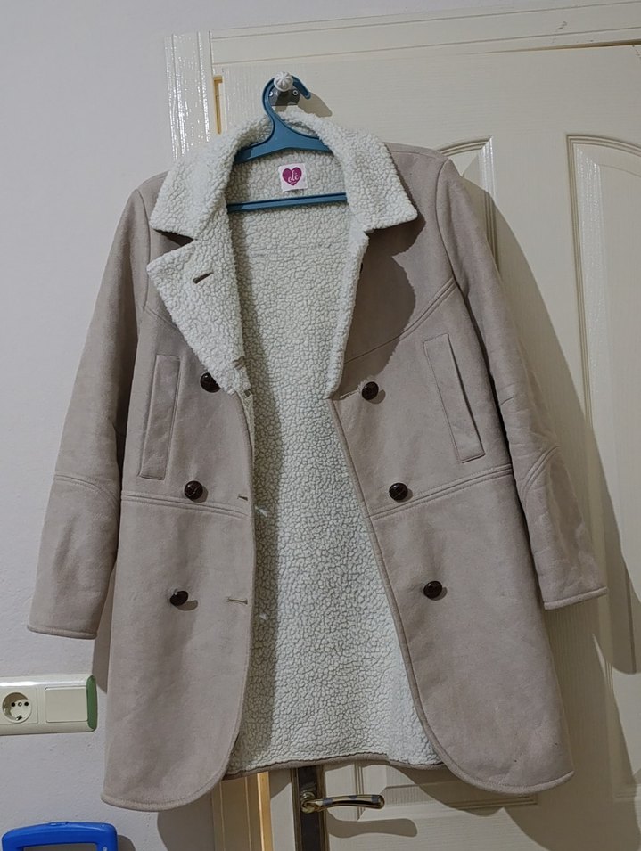 Bej Süet Düğmeli Kadın Ceket - Görsel 4