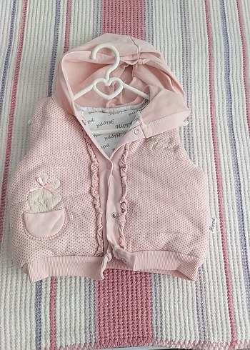 Nakışlı Kapüşonlu Kız Örme Yelek - Görsel 2