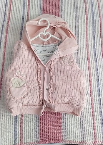 Nakışlı Kapüşonlu Kız Örme Yelek - Görsel 3