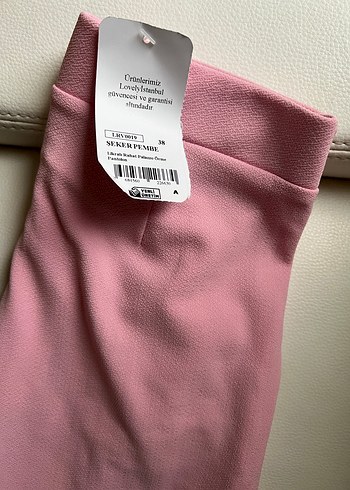 Düğmeli Pembe Midi Kadın Kumaş Pantolon - Görsel 4