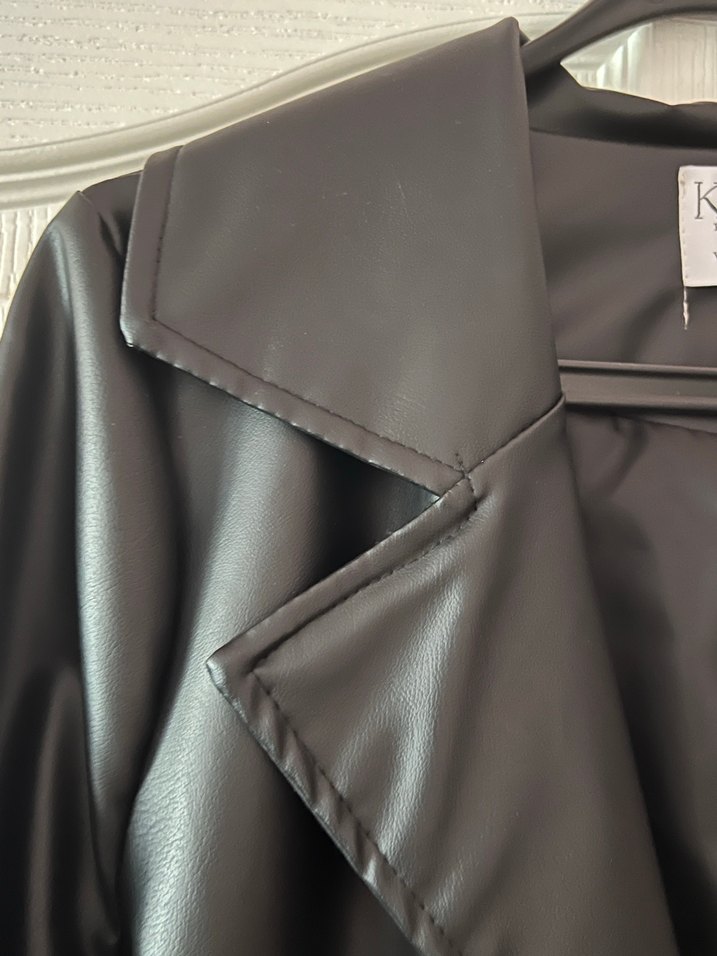 Kadın Siyah Deri Gotik Uzun Trençkot - Görsel 4