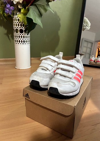 Kız Çocuk Beyaz Adidas Spor Ayakkabı - Görsel 2