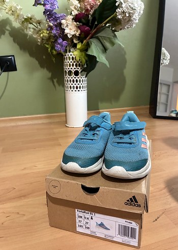 Mavi Adidas çocuk spor ayakkabısı - Görsel 2