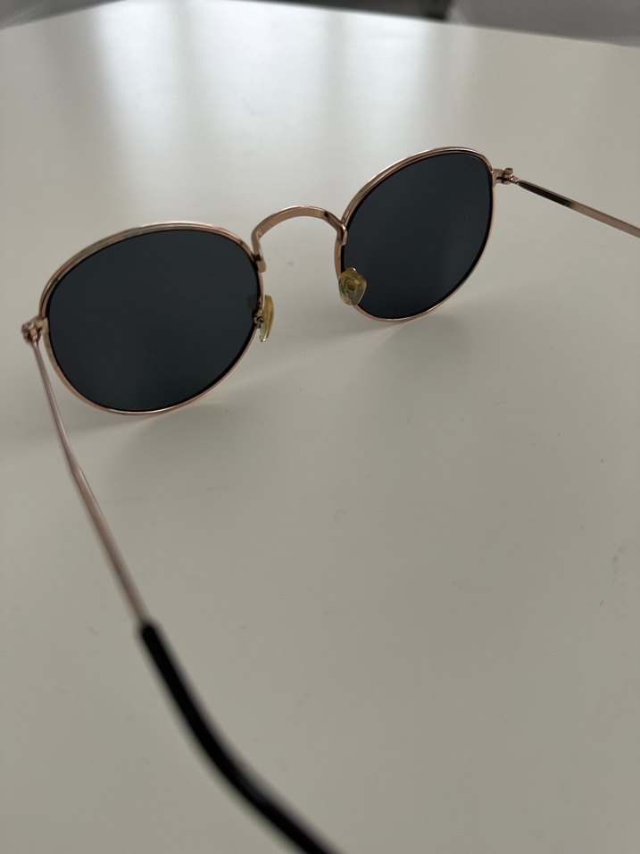 H&M Güneş Gözlüğü - Görsel 3