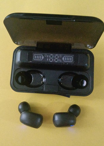 Siyah renk Kablosuz Kulaklık ve Powerbank - Görsel 3