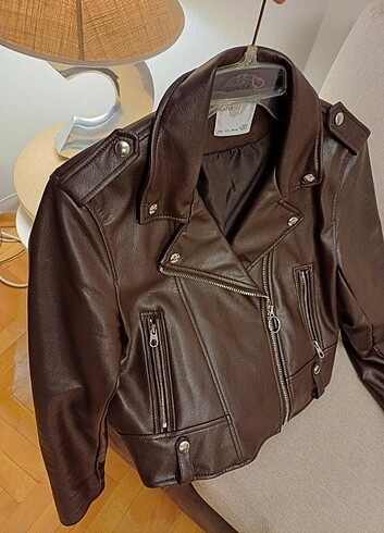 Bershka L beden yepyeni nokta cizik vs yok acı kahve L beden bik - Görsel 5