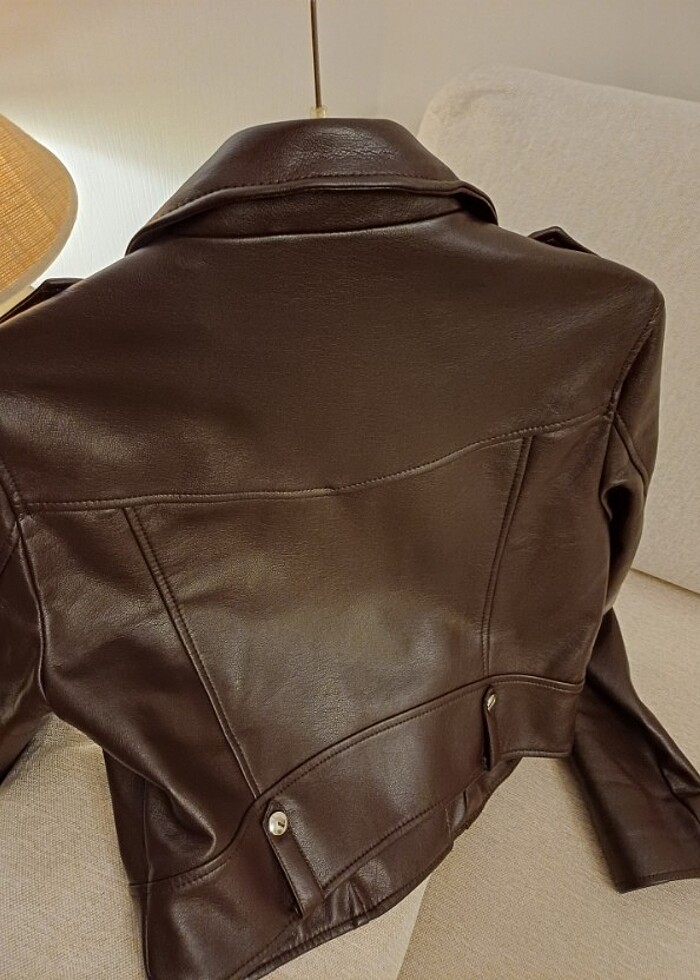 Bershka L beden yepyeni nokta cizik vs yok acı kahve L beden bik - Görsel 4