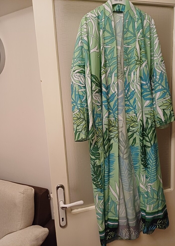 Trendyol std beden çok renkli süper baskı beach kimono - Görsel 2