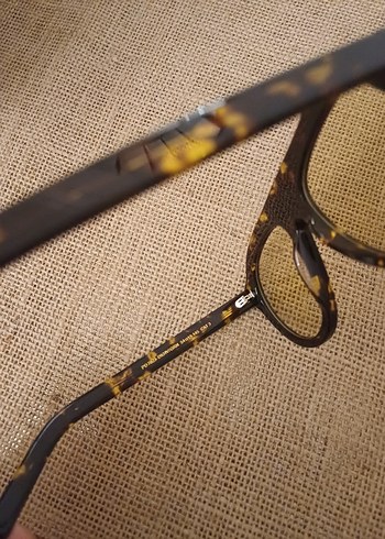 Sarı Parlak Retro Kadın Gözlüğü - Görsel 12