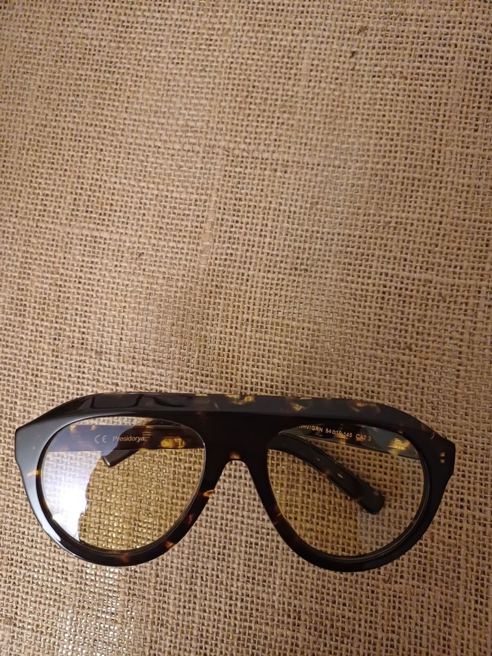 Sarı Parlak Retro Kadın Gözlüğü - Görsel 3