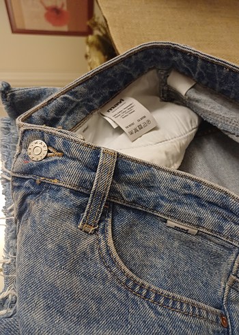 28 Beden Kadın Mavi Mini Denim Şort