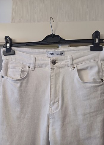 40 Beden zara flare paça beyaz tok kumaş full likra jean pantolon