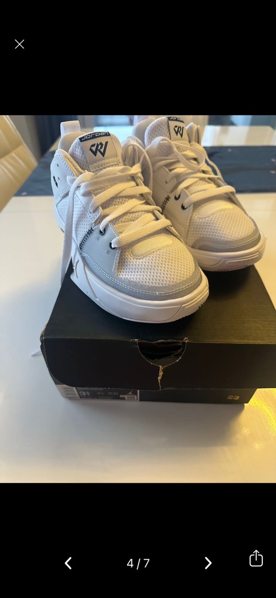 Jordan Beyaz Gri Spor Ayakkabı Velcro - Görsel 3