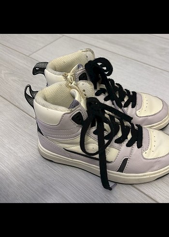 Kız Çocuk Gri Mor Bağcıklı Spor Ayakkabı - Görsel 2