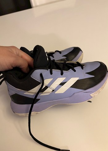 Adidas Mor Siyah Bağcıklı Basketbol Ayakkabısı - Görsel 3