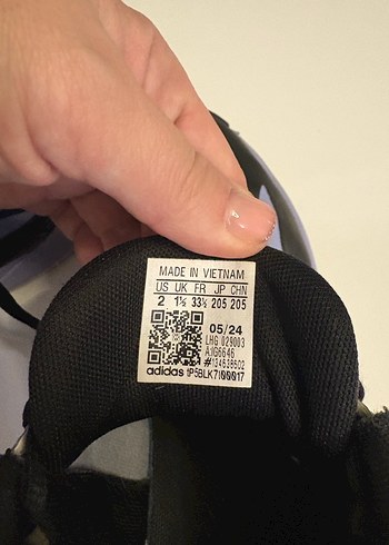 Adidas Mor Siyah Bağcıklı Basketbol Ayakkabısı - Görsel 4