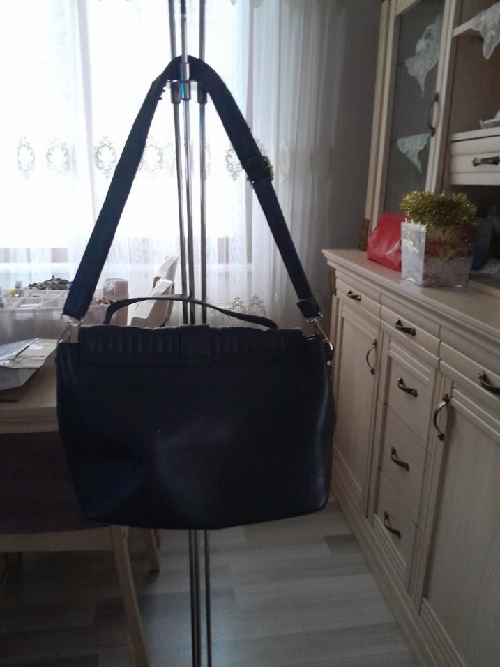 Orjinal Guess Siyah Deri Kadın Çanta - Görsel 4