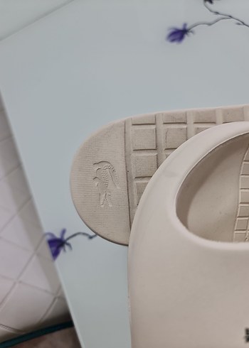 Beyaz Minimalist Kadın Terlik Lacoste - Görsel 4