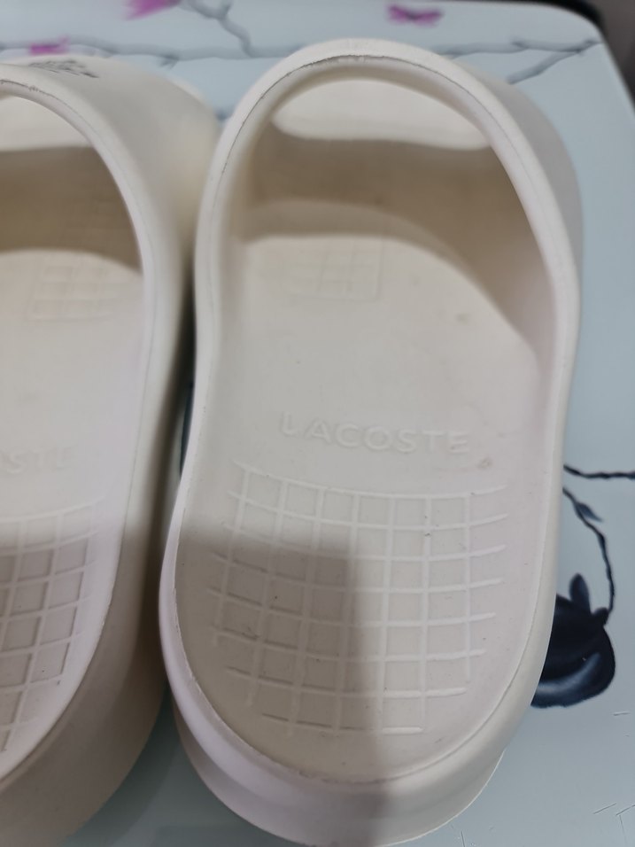 Beyaz Minimalist Kadın Terlik Lacoste - Görsel 3